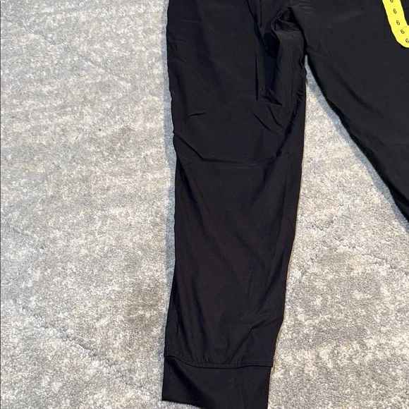 Eddie Bauer Women’s Fleece Lined Pants - Picture 10 of 12